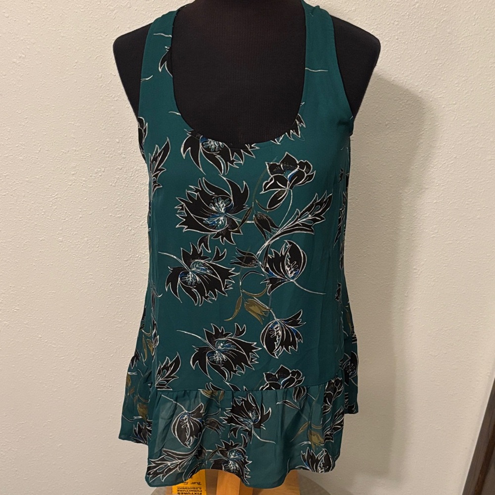 Cabi Floral Tank Top size Small